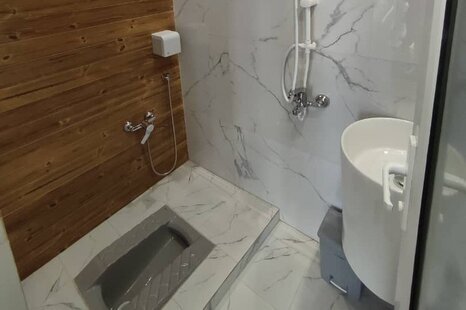 واحد تکخواب جکوزی دار در طبقه اول در مینودشت