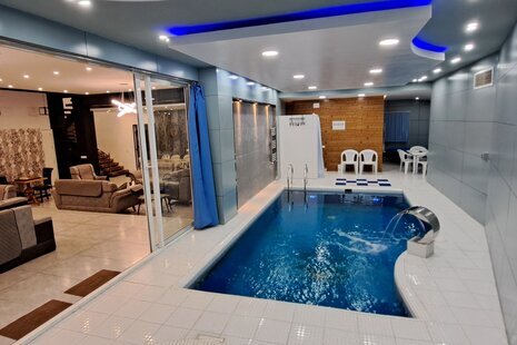 ویلا استخردار تریپلکس 4 خواب رضوان در نور