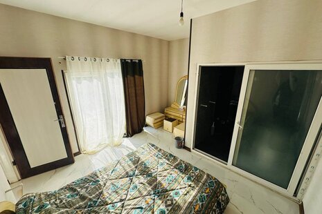 ویلا دوبلکس استخردار مبله سه خواب در چهارباغ