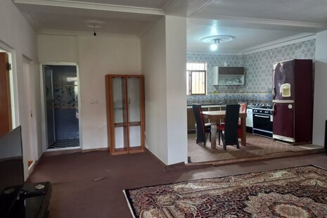 واحد یاسین و سینا طبقه همکف ویلا در اسالم