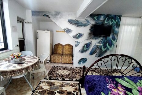 سوئیت سیاری نزدیک نمک ابرود و دریا