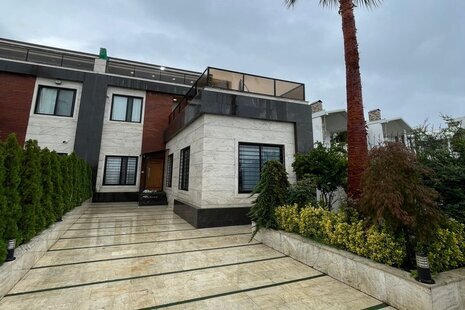 ویلا استخردار مبله پنچ خواب در سرخرود