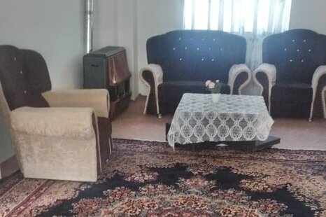 واحد در طبقه اول ویلا کتالم و سادات شهر