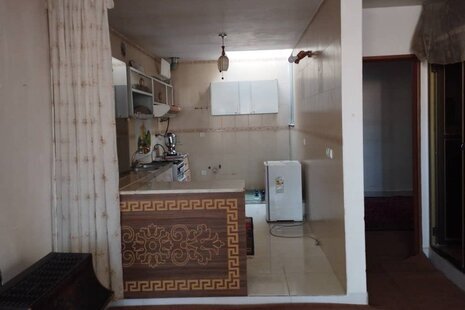 آپارتمان تکخواب  طبقه 2 در تیران و کرون