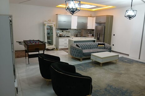 ویلا دوخواب مبله استخردار آرشام در چهارباغ