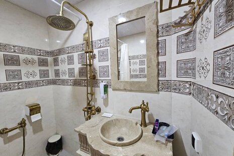 اتاق گلرخ در هتل اصفهان