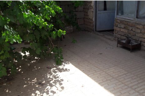 سوئیت مبله 65 متری در ماهان کرمان