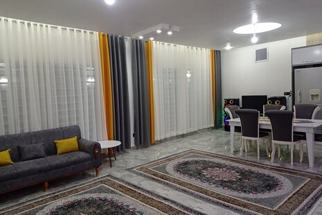 ویلا استخردار دو خواب در چهارباغ