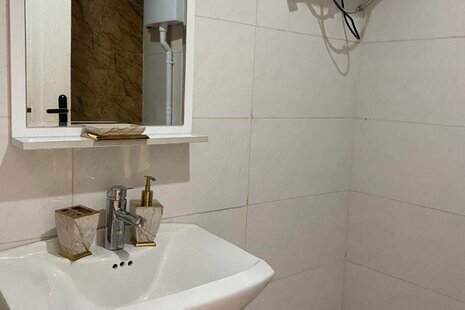 آپارتمان مبله دوخواب طبقه 7 دید دریا در دهکده ساحلی