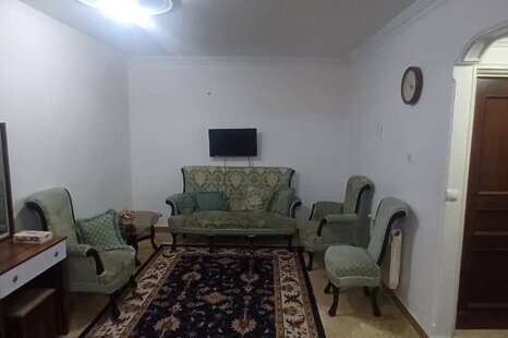 واحد تکخواب در هاستل تهران