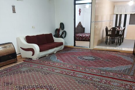 آپارتمان تکخواب همکف مبله در اردبیل