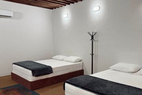 اتاق 25 متری دریا در بومگردی قشم