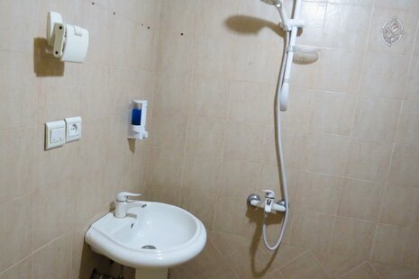 واحد تکخواب مبله در هتل آپارتمان کرمان