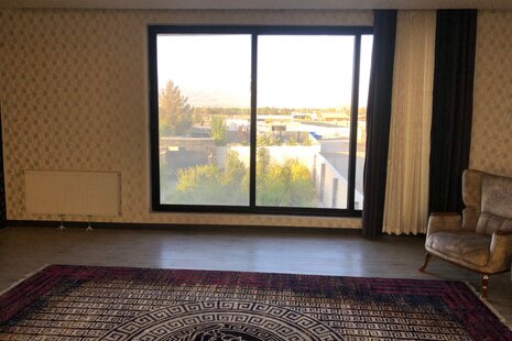 ویلا دوبلکس استخردار مبله سه خواب در چهارباغ