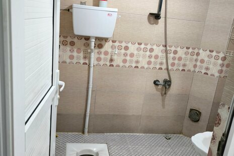 واحد دو خواب مبله در باغ ویلا در بندر انزلی