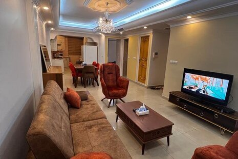 آپارتمان مبله استخردار تکخواب در محمودیه (1)