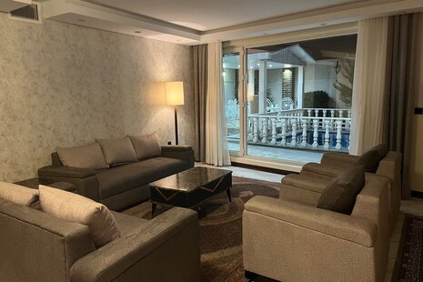 ویلا دو خواب استخرآبگرم رُز در کردان