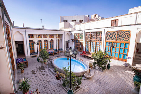 اتاق دو نفره گوشواره (1) در هتل اصفهان