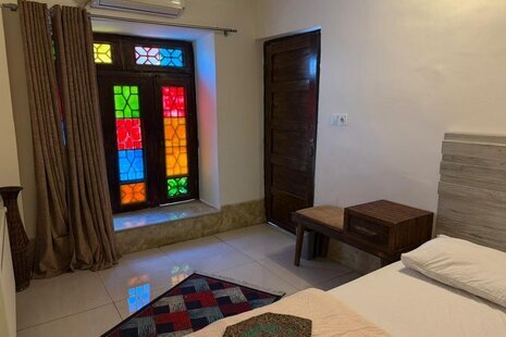 اتاق شماره 5 در اقامتگاه بومگردی شیراز