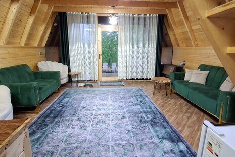 کلبه سوئیسی دوبلکس جکوزی دار ماه تو در شیرگاه