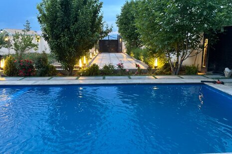 ویلا استخردار مبله دوخواب مدرن سهیلیه در چهارباغ