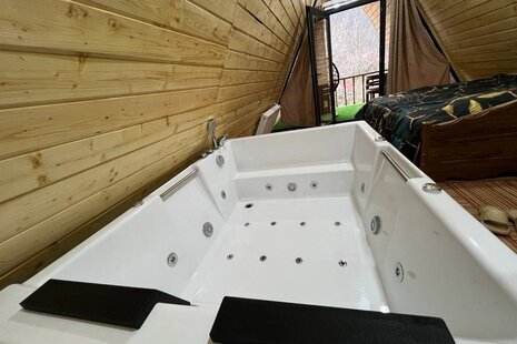 کلبه دوبلکس سوئیسی جکوزی دار در ماسال