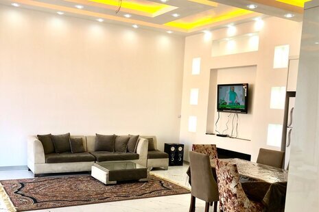 ویلا دو خواب استخردار سرپوشیده در چهارباغ