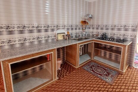 واحد در طبقه دوم مجتمع رایان 2