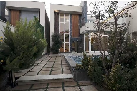 ویلا دوبلکس استخردار مبله سه خواب ماتریکس در چهارباغ