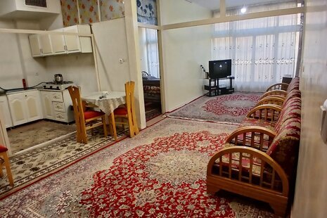 آپارتمان مبله دوخواب کریمی 1 در اصفهان