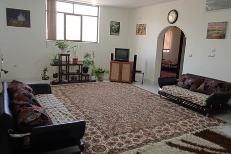 آپارتمان مبله دو خواب در صدرا