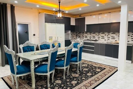 ویلا دوبلکس سه خواب استخردار رز سفید در چهارباغ