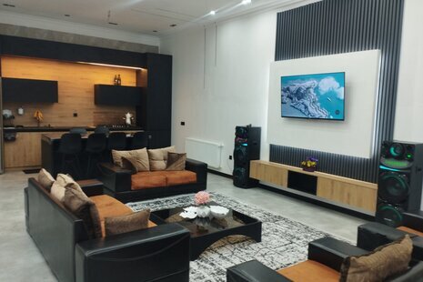 ویلا استخردار سه خواب مدرن در چهارباغ