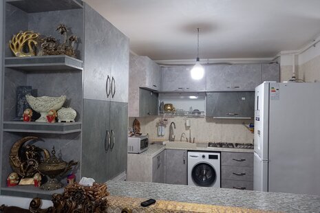 آپارتمان مبله دوخواب در گناوه