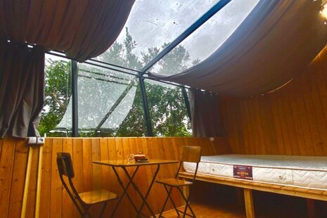 کلبه سقف شیشه ای مبله در سوادکوه