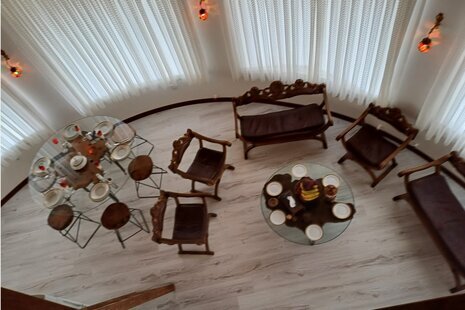 ویلا دو طبقه استخردار مبله دوخواب لوکس خیال در چهارباغ