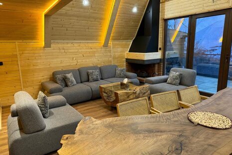 کلبه سوئیسی دوبلکس تکخواب در فشم