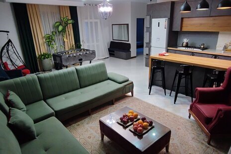 ویلا سه خواب استخر روباز آبگرم در لواسان