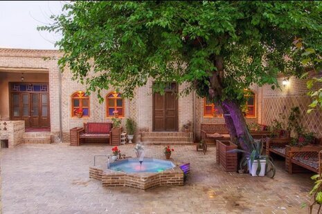 اتاق 12 متری 4 در اقامتگاه بومگردی درگز