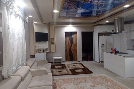 سوئیت106در مجتمع تفریحی باغ طالبی آبادان