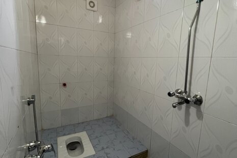 واحد تکخواب دنیا 5 در طبقه همکف ویلای رامسر