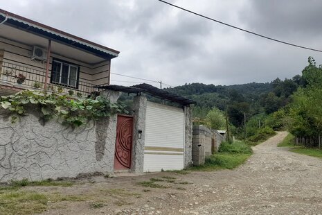 واحد مبله تک خواب در طبقه همکف ویلا در فومن