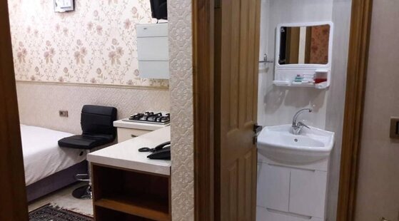 اتاق دونفره لوکس در هتل آپارتمان در مشهد