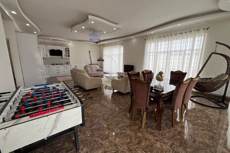 ویلا دوخواب استخردار چهارفصل عسل در ساوجبلاغ