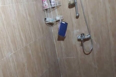 کلبه چوبی تک خواب ونوشه صحرا در شیرگاه