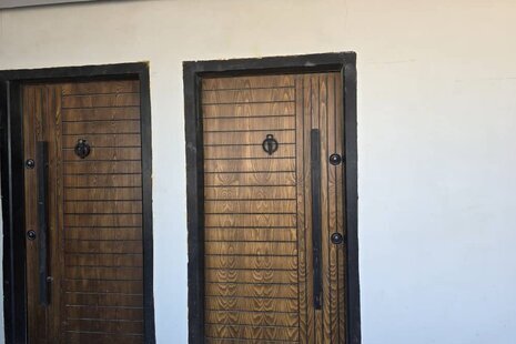 سوئیت 3 ساحلی در مجتمع اقامتی محمدزاده کنگان