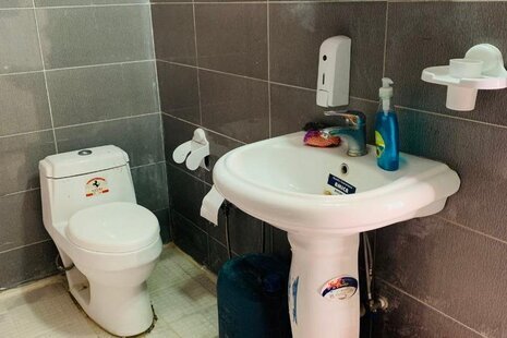 اتاق 1 در اقامتگاه بومگردی الموت