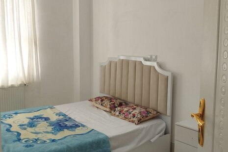 آپارتمان مبله تکخواب زیبا در شهر صدرا