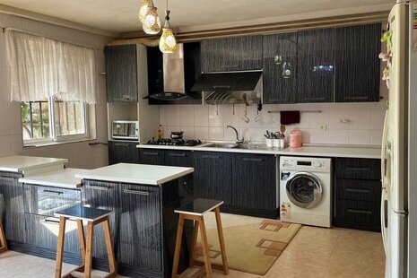 واحد تکخواب رفاه در طبقه همکف ویلا  در  بندرانزلی