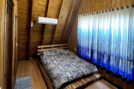 کلبه سوئیسی دو خواب مبله در رامسر